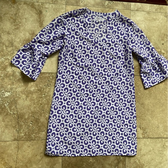 Buckhead Betties Silky Shift Dress Size L Purple White Design Bell Sleeve Roomy - Picture 3 of 12
